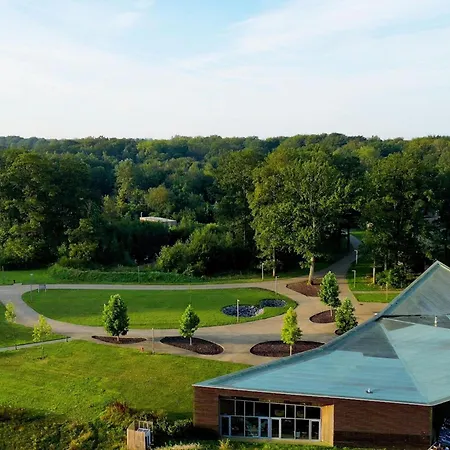 Charming For 6 Guests